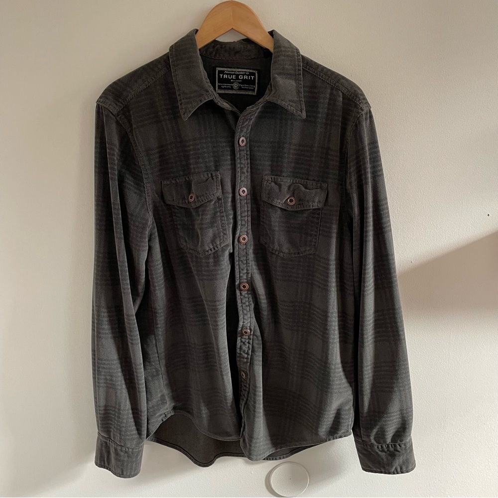True Grit Corduroy Long Sleeve Button Up Gray Brown Plaid Shirt EUC Size Medium